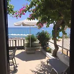 Ferienhaus House Charaki