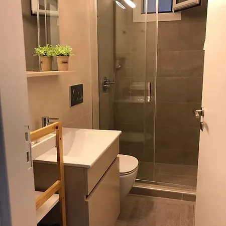 House בית נופש האראקי