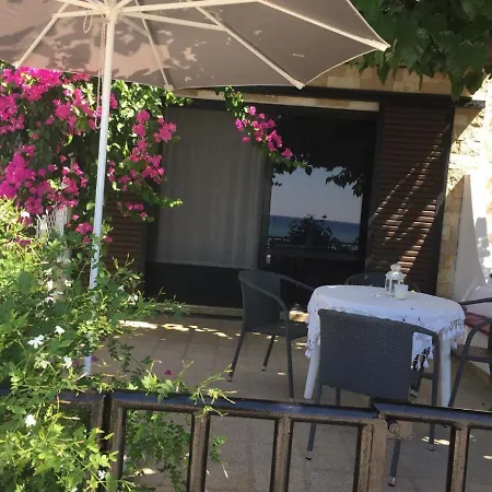 House Tatil Evi