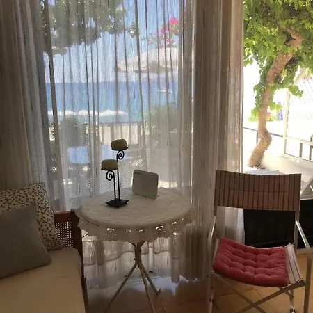 House Tatil Evi